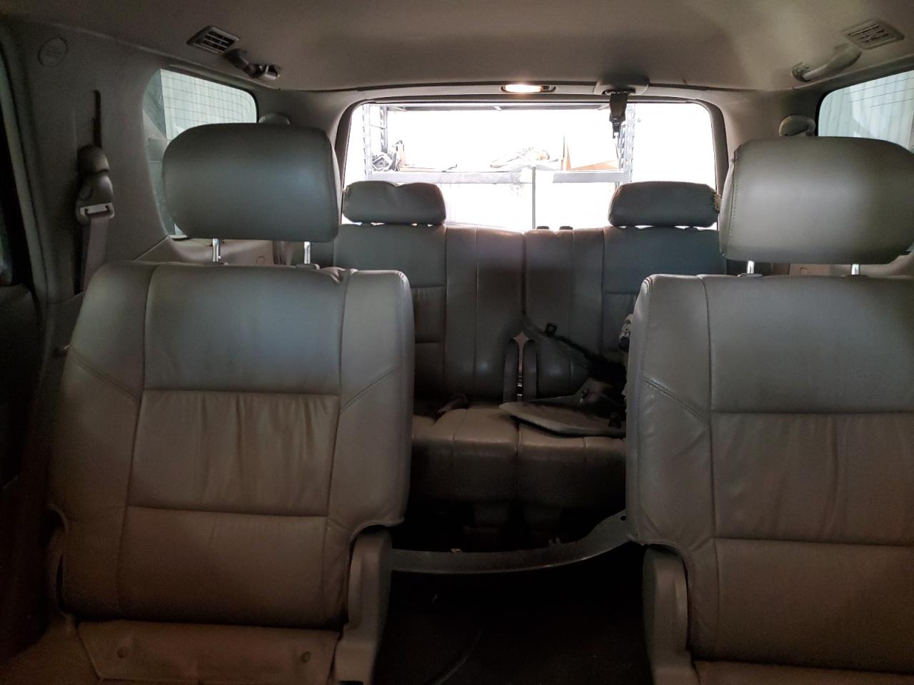 2005 Toyota Sequoia VIN 5TDBT48A25S246735 Copart auction photo, front end damage thumbnail 10