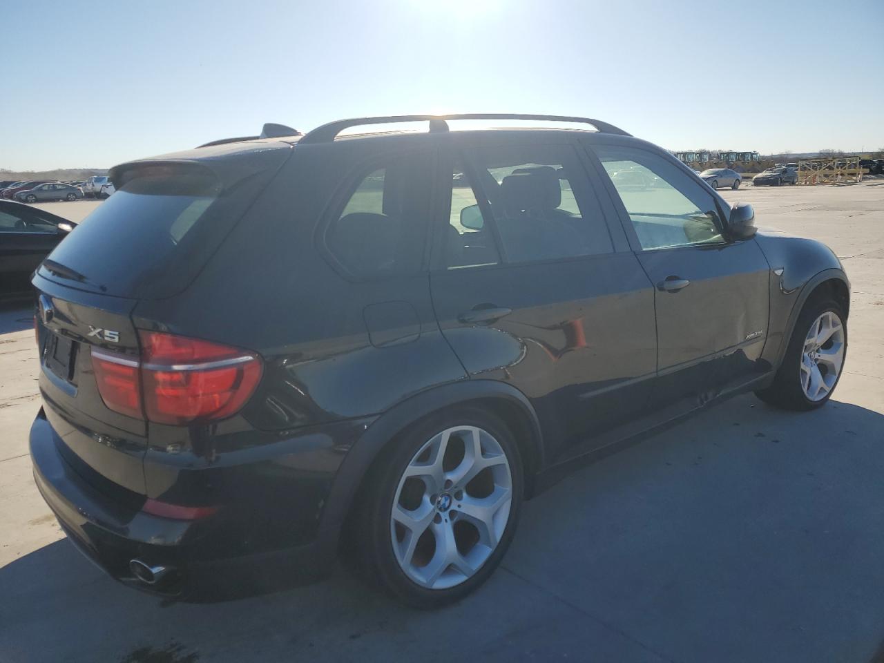 2011 BMW X5 VIN 5UXZW0C53BL656920 Copart auction photo, side damage thumbnail 3