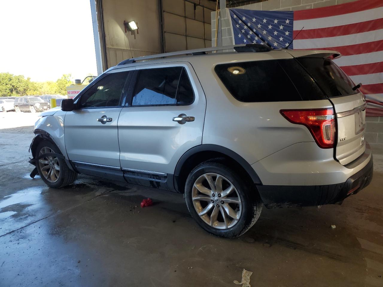 2015 Ford Explorer VIN 1FM5K8D89FGB09857 Copart auction photo, front end damage thumbnail 2