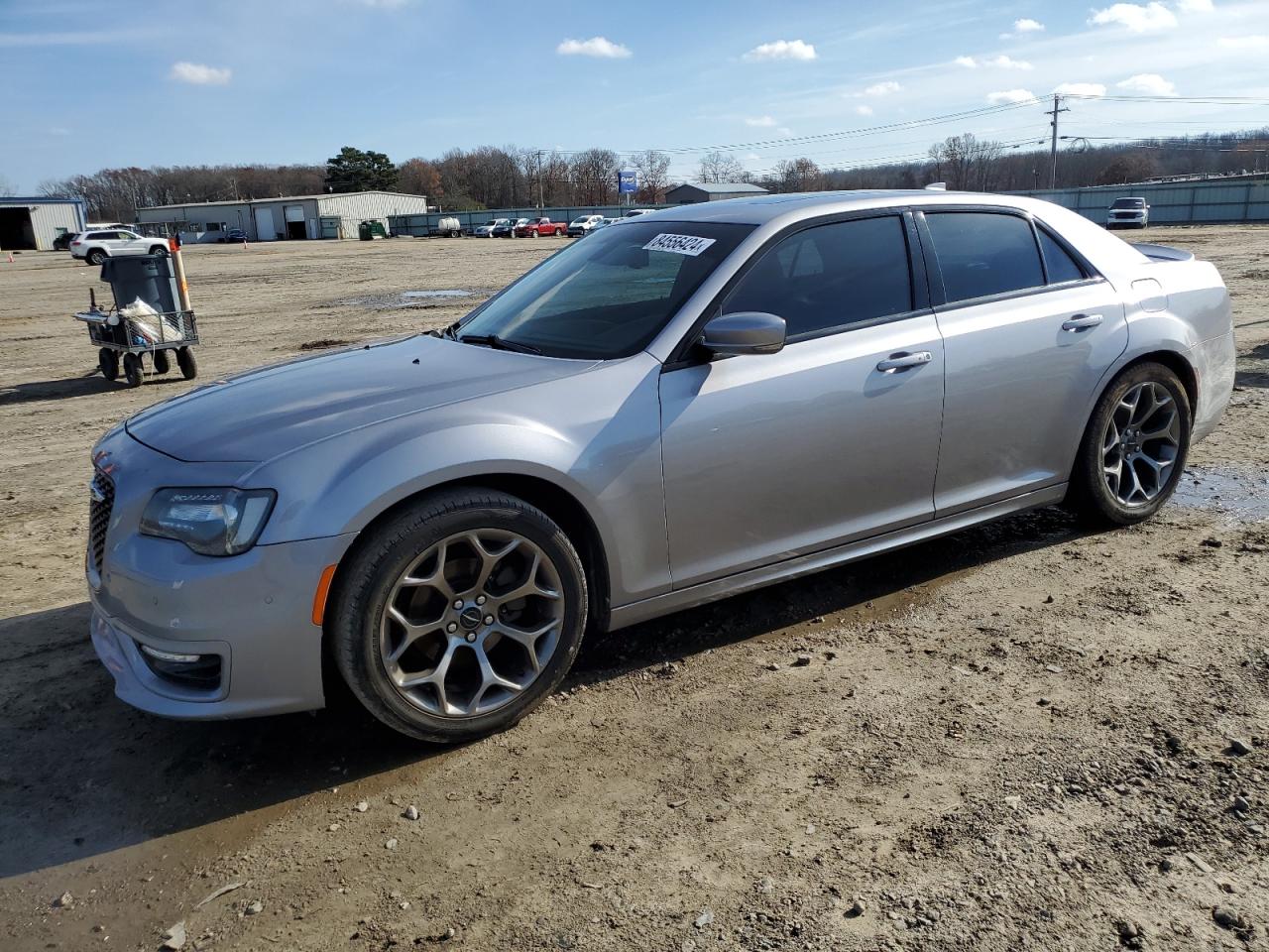 2018 Chrysler 300 VIN 2C3CCABG8JH266596