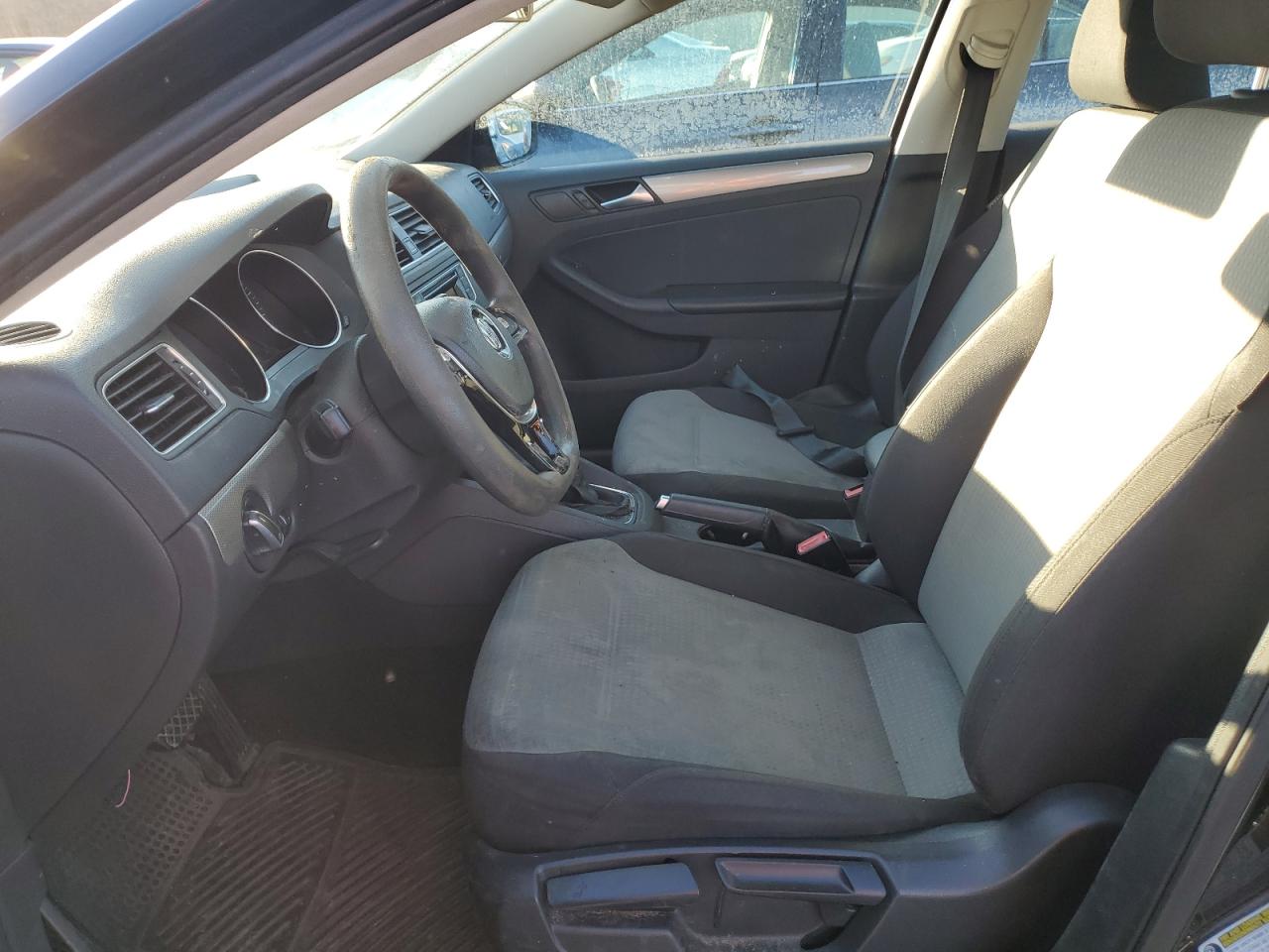 2018 Volkswagen Jetta VIN 3VW2B7AJ8JM235387 Copart auction photo, front end / minor dent/scratches damage thumbnail 7
