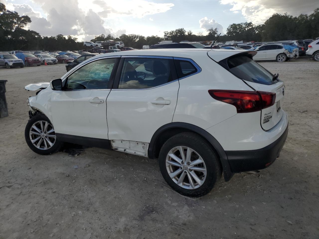 2017 Nissan Rogue VIN JN1BJ1CP5HW028411 Copart auction photo, all over damage thumbnail 2