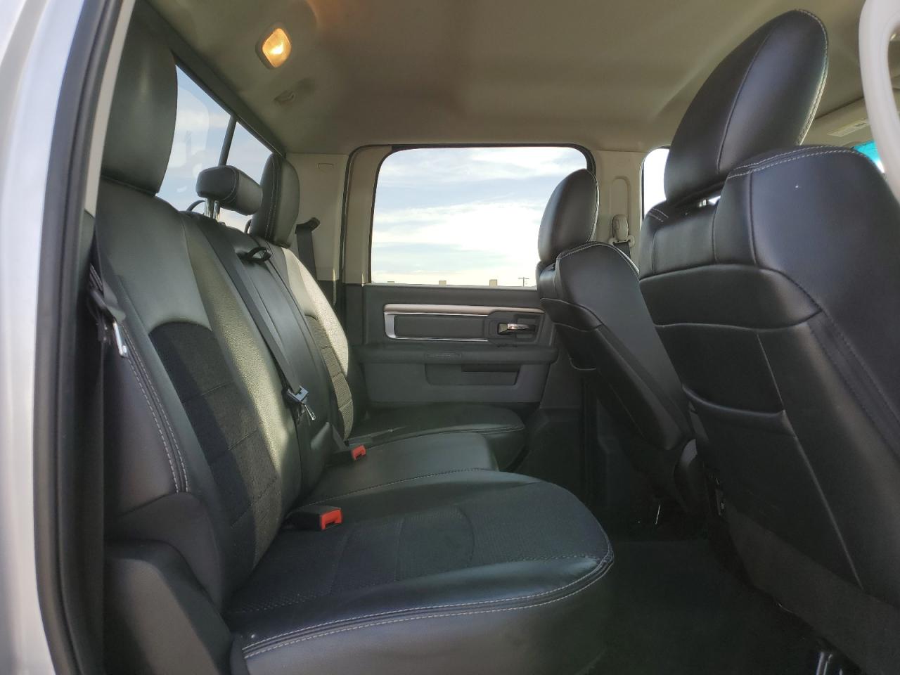 2018 RAM 1500 VIN 1C6RR6LG1JS207941 Copart auction photo, front end damage thumbnail 10