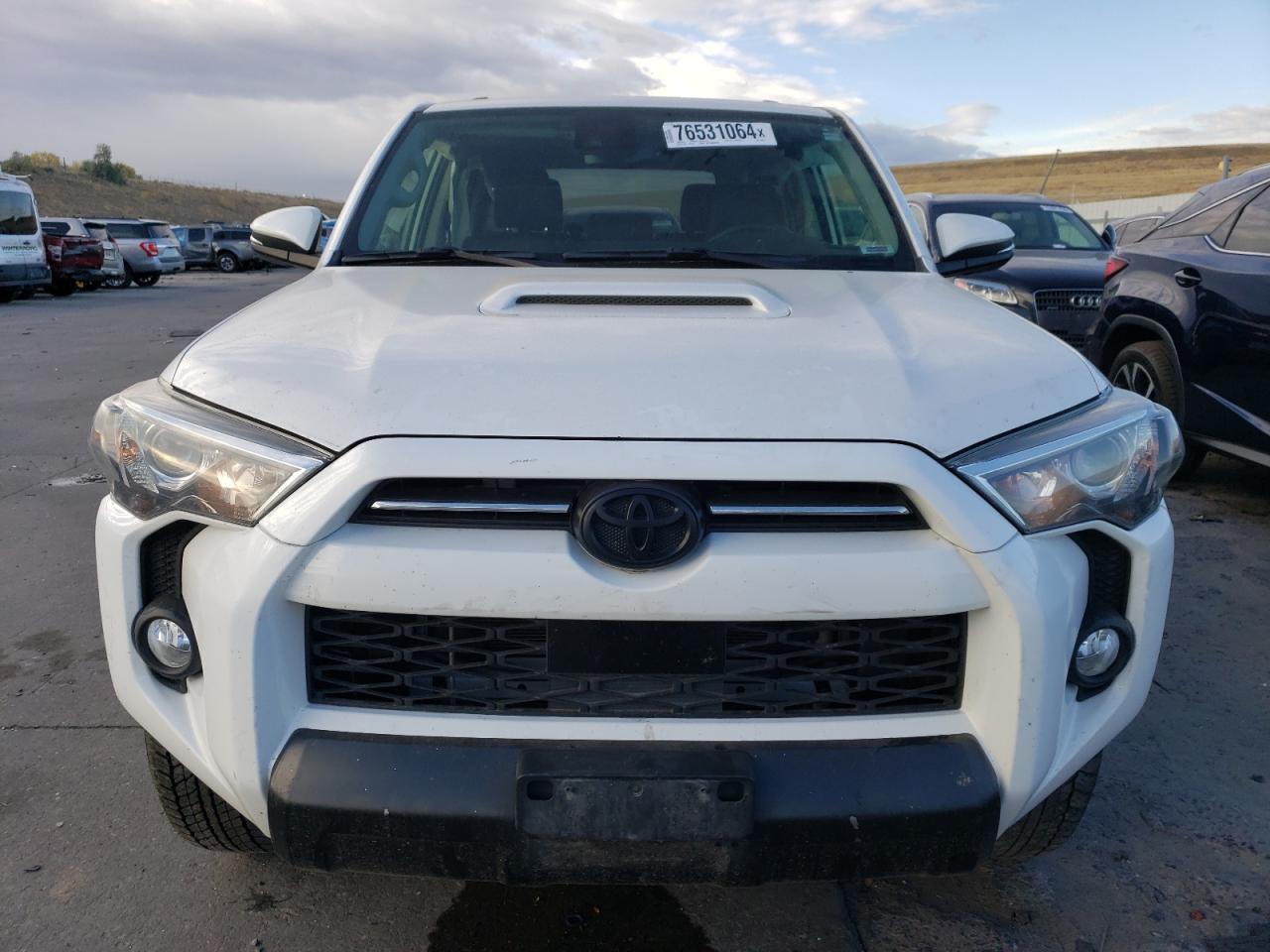 2020 Toyota 4Runner VIN JTEBU5JR1L5754762 Copart auction photo, front end / rear end damage thumbnail 4