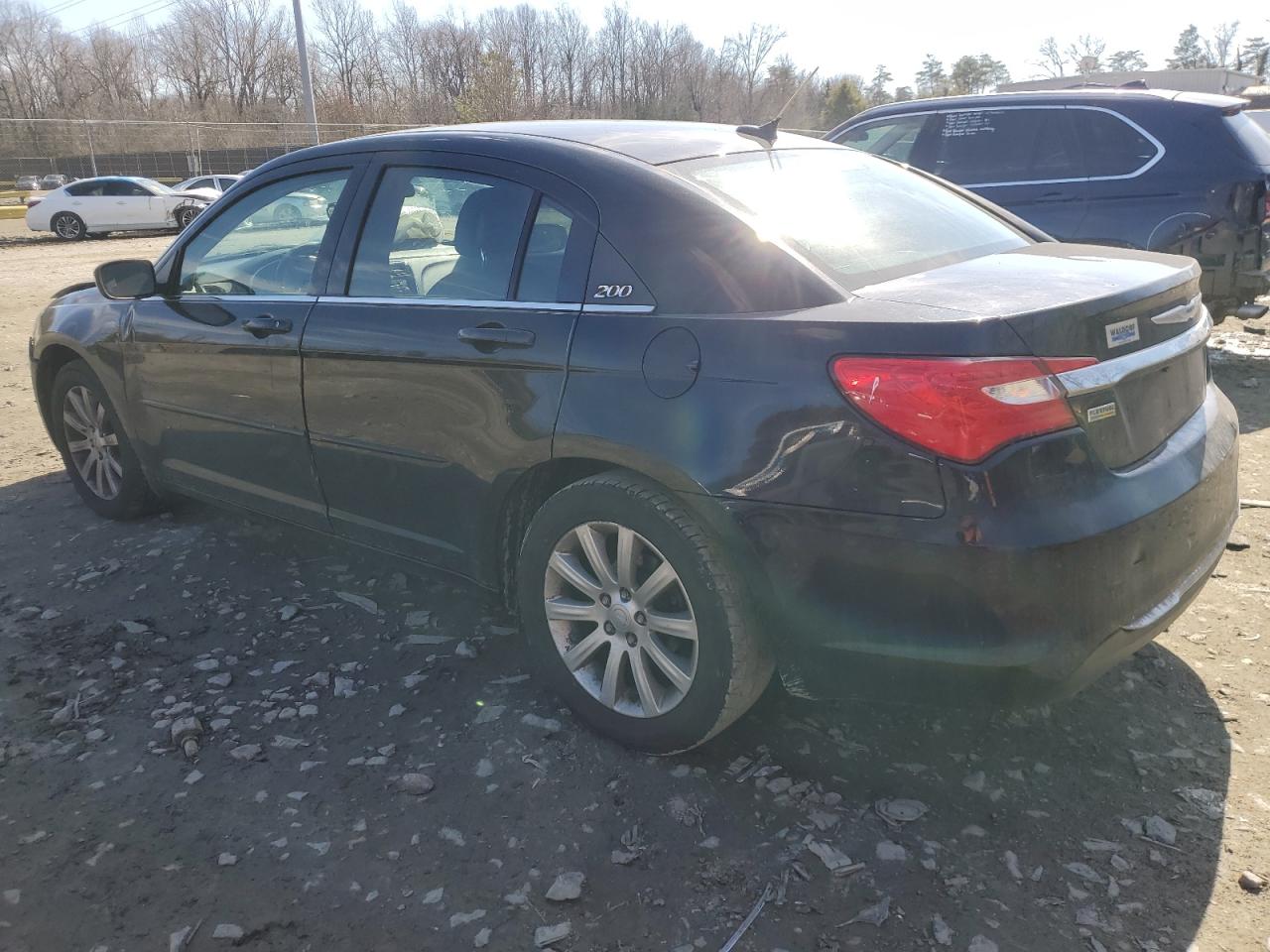 2013 Chrysler 200 VIN 1C3CCBBG5DN659554 Copart auction photo, front end / side damage thumbnail 2