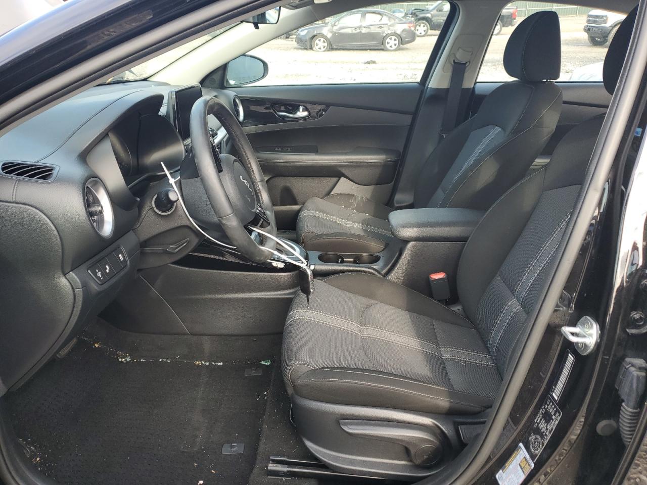 2022 KIA Forte VIN 3KPF34AD6NE471109 Copart auction photo, all over damage thumbnail 7