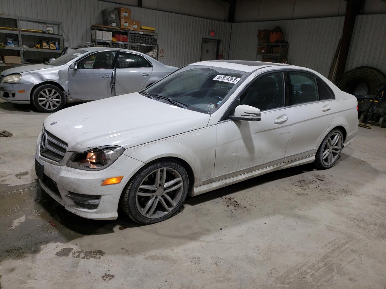 2013 Mercedes-Benz C-klasse VIN WDDGF8ABXDR279444