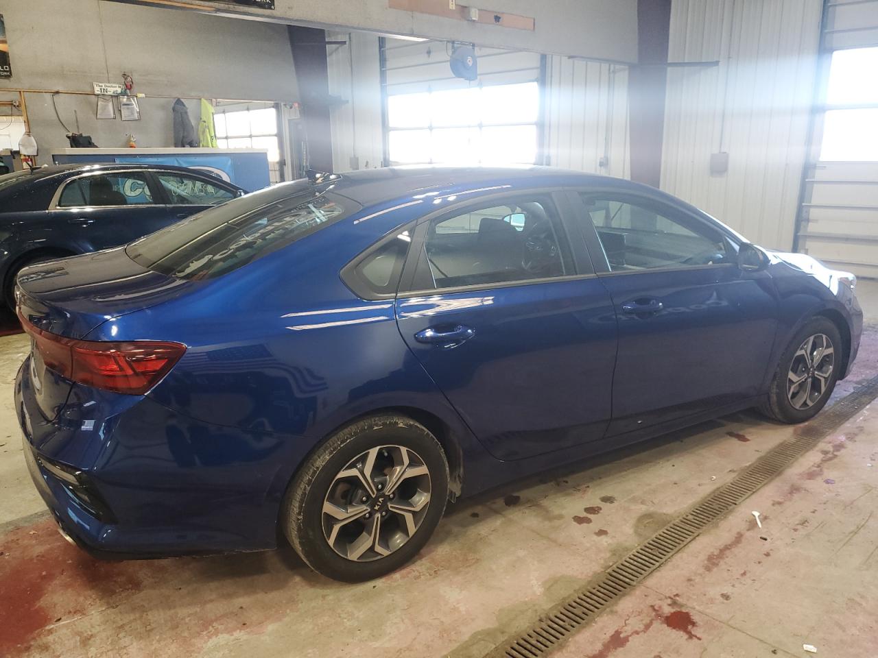 2019 KIA Forte VIN 3KPF24ADXKE061251 Copart auction photo, front end damage thumbnail 3