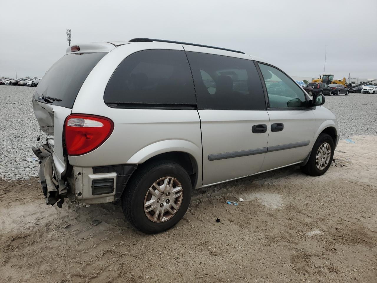 2007 Dodge Caravan VIN 1D4GP25R97B237617 Copart auction photo, rear end damage thumbnail 3