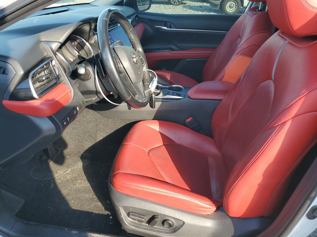2019 Toyota Camry VIN 4T1B61HK8KU187482 Copart auction photo, side damage thumbnail 7