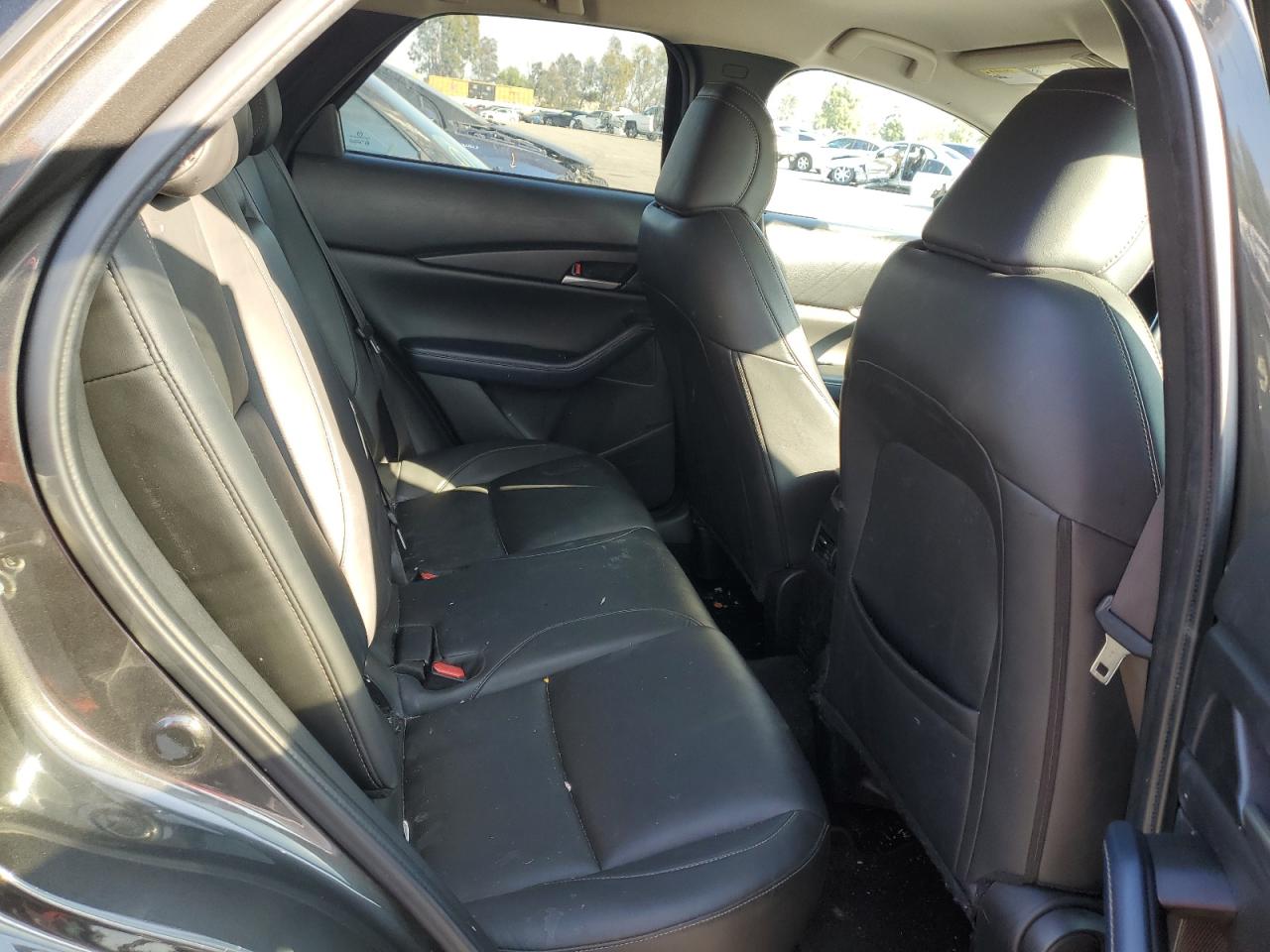 2021 Mazda CX-30 VIN 3MVDMABL6MM214155 Copart auction photo, front end damage thumbnail 11