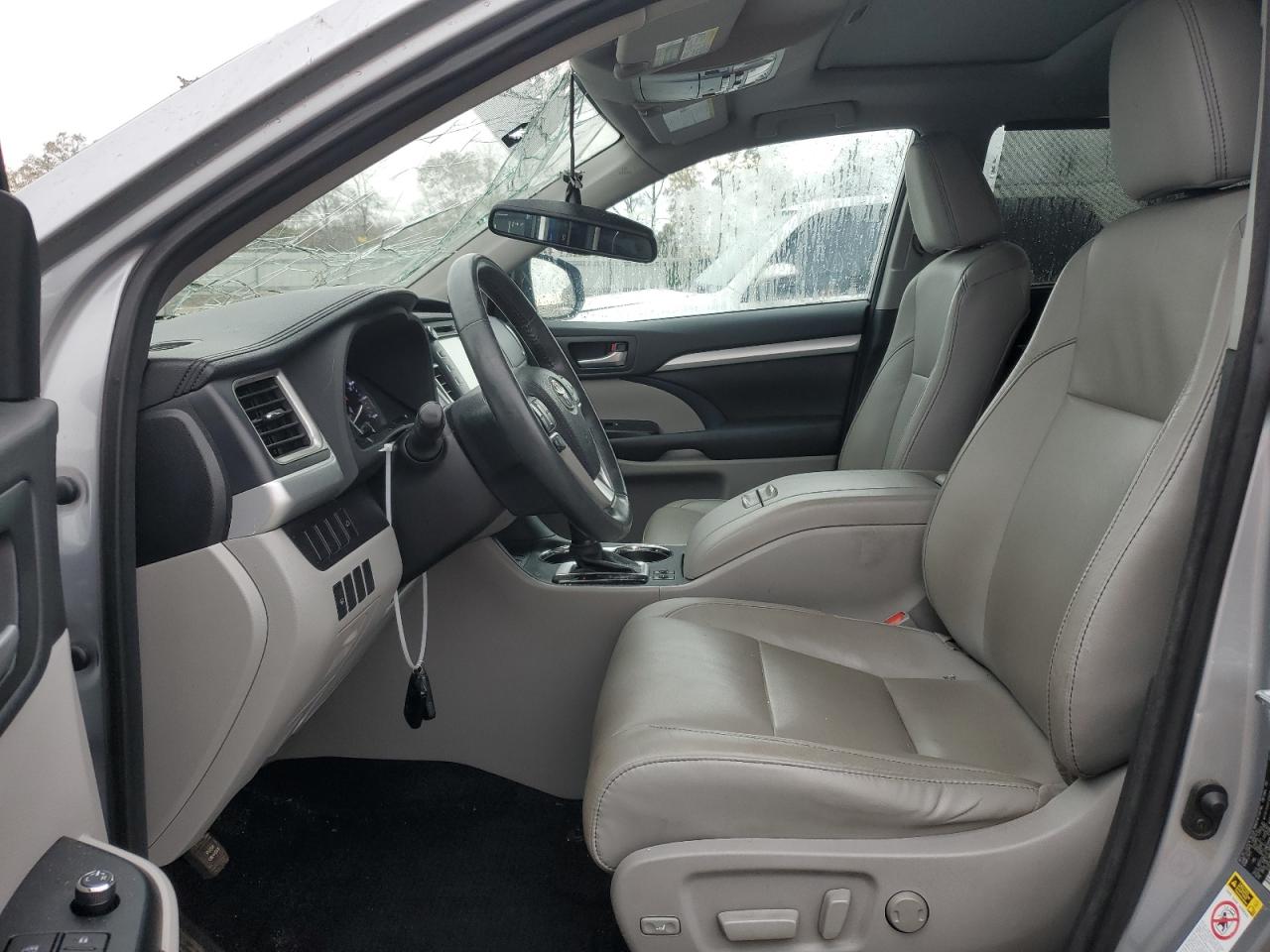 2016 Toyota Highlander VIN 5TDJKRFH2GS501575 Copart auction photo, top/roof damage thumbnail 7