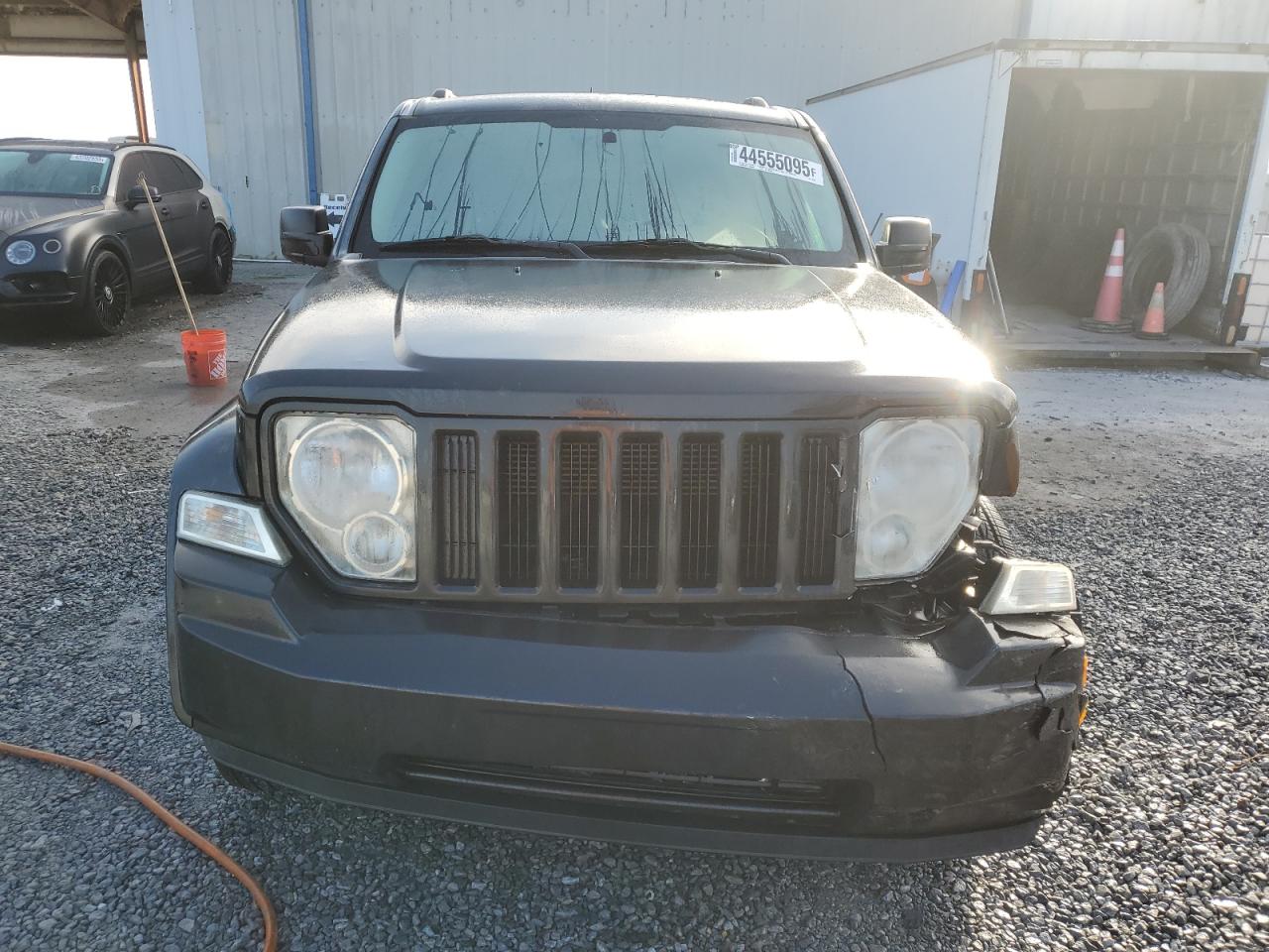 2010 Jeep Liberty (North America) VIN 1J4PP2GK2AW181091 Copart auction photo, front end damage thumbnail 5