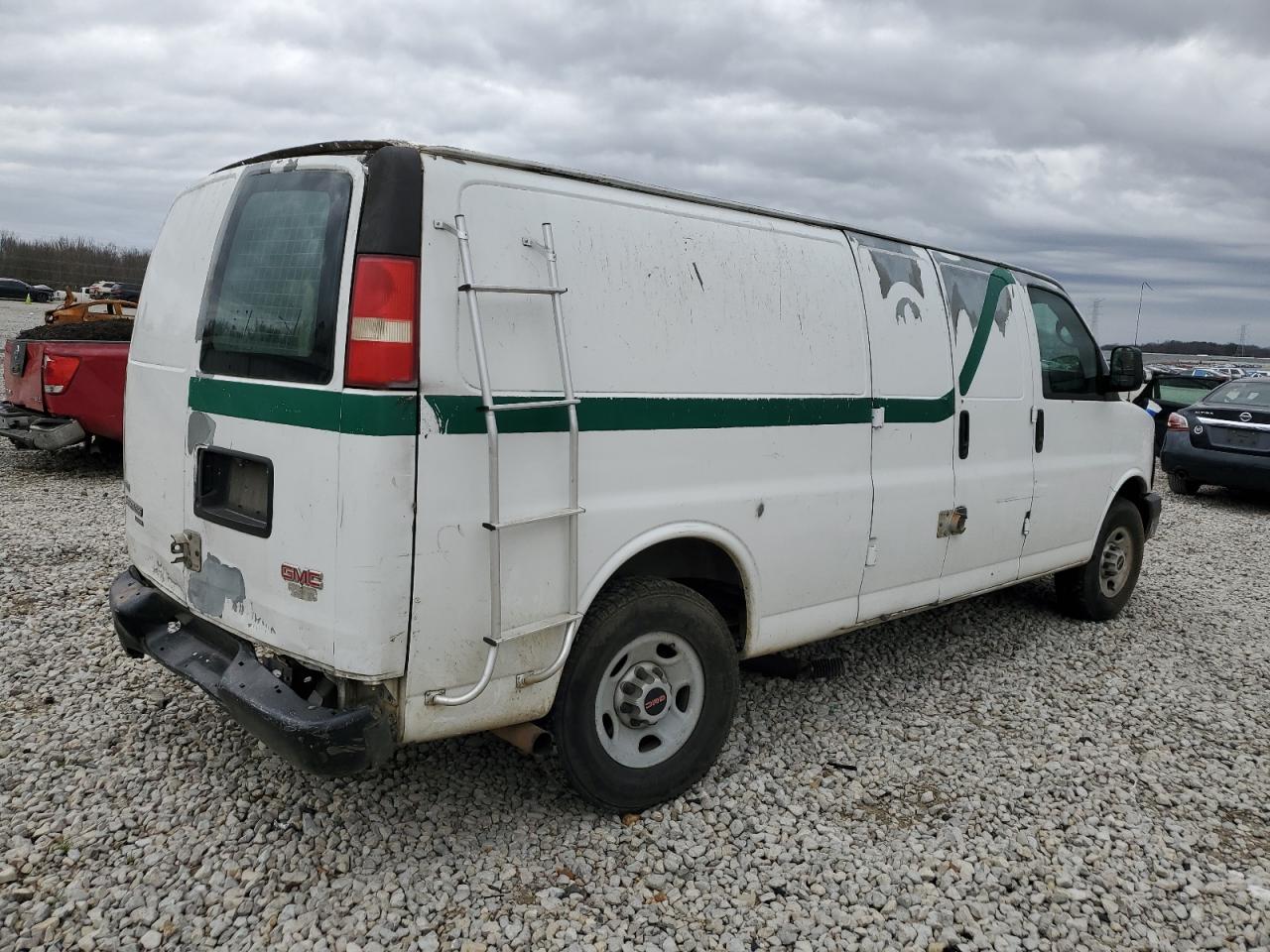 2008 GMC Savana VIN 1GTHG39K181124739 Copart auction photo, all over damage thumbnail 3