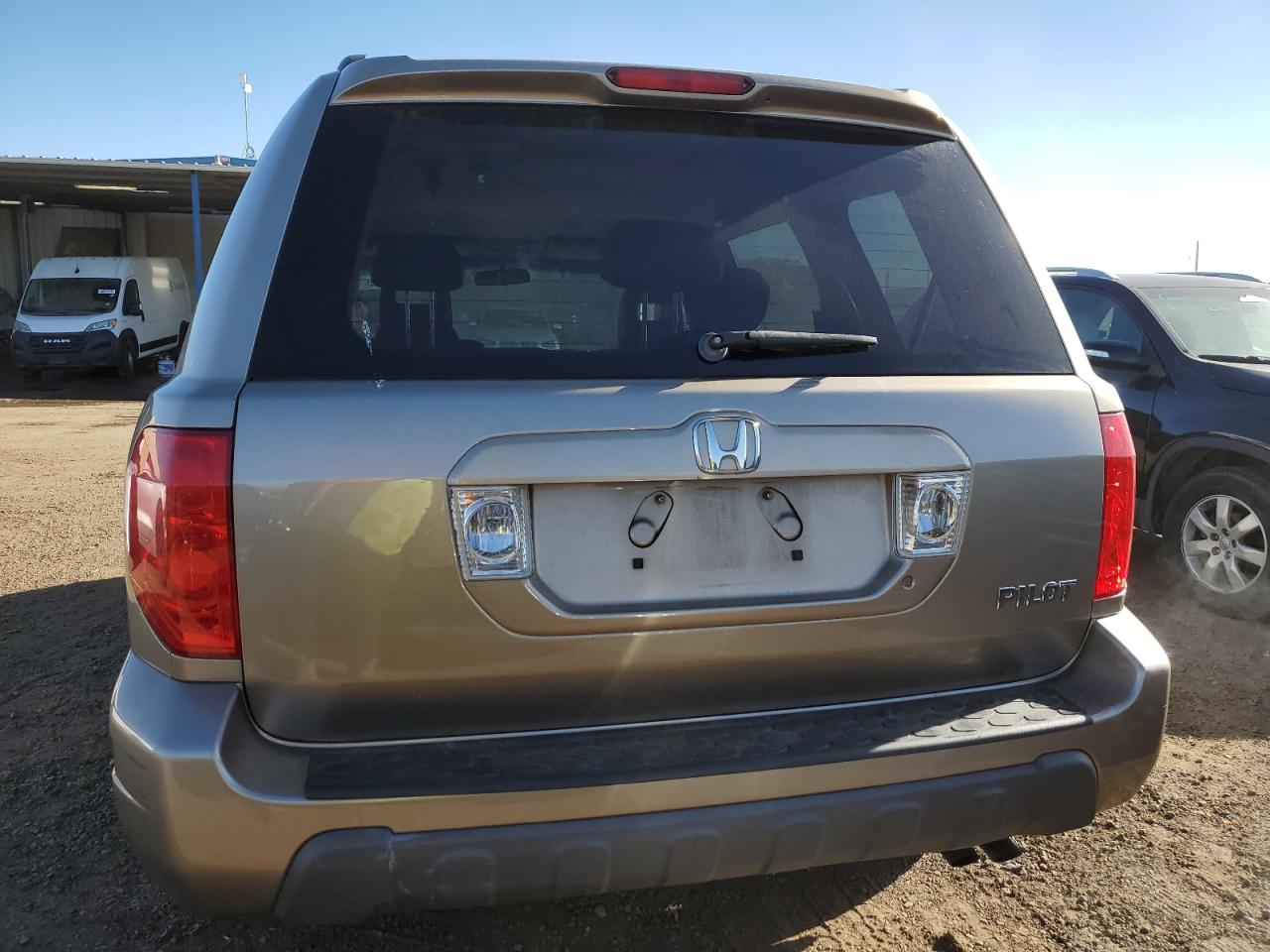 2004 Honda Pilot VIN 2HKYF18564H525807 Copart auction photo, side damage thumbnail 6