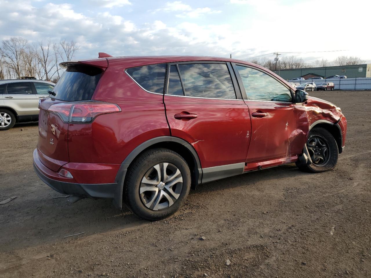 2018 Toyota RAV 4 VIN 2T3BFREV8JW844039 Copart auction photo, side / front end damage thumbnail 3