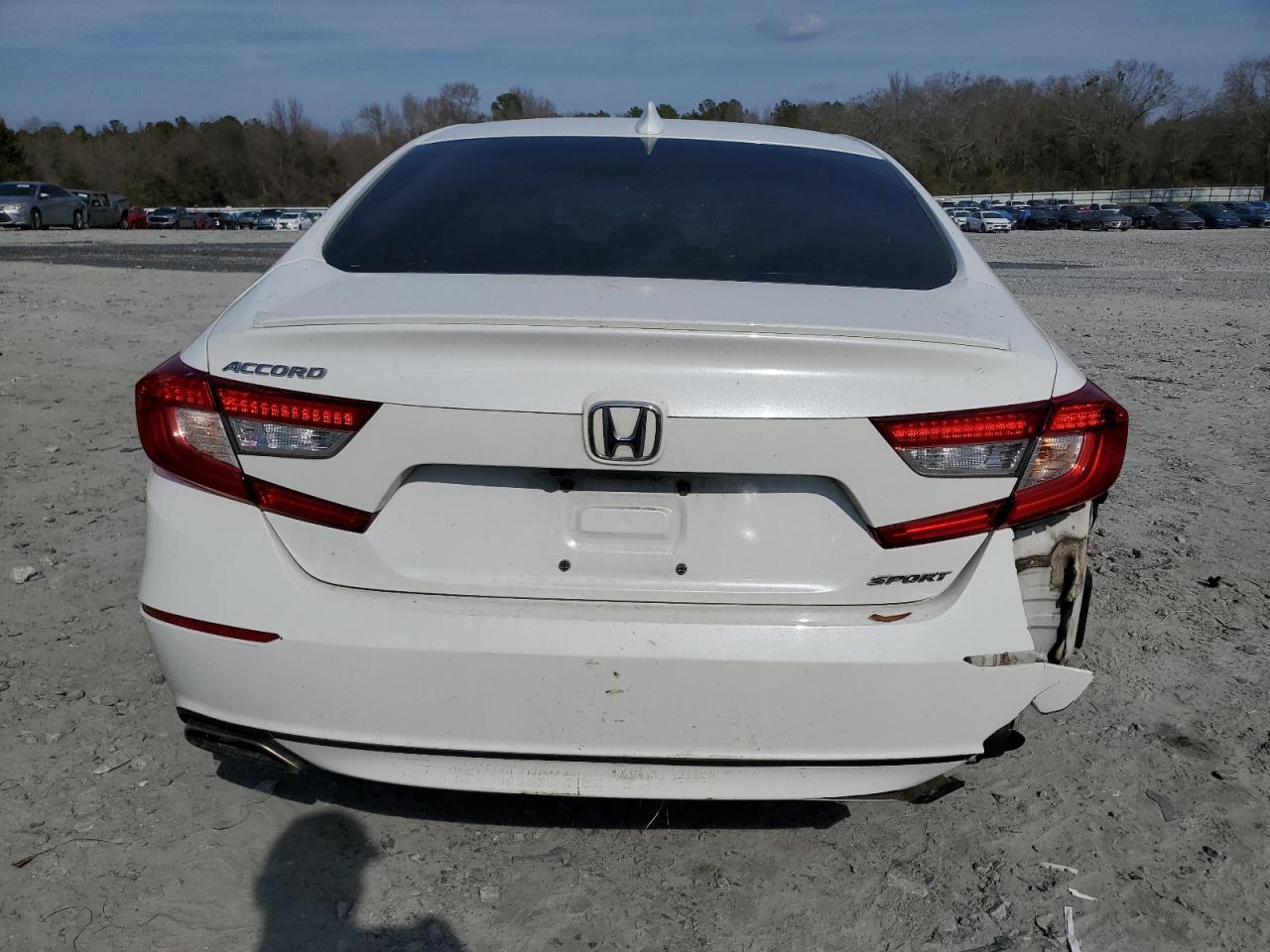 2018 Honda Accord VIN 1HGCV1F34JA157131 Copart auction photo, front end / rear end damage thumbnail 6
