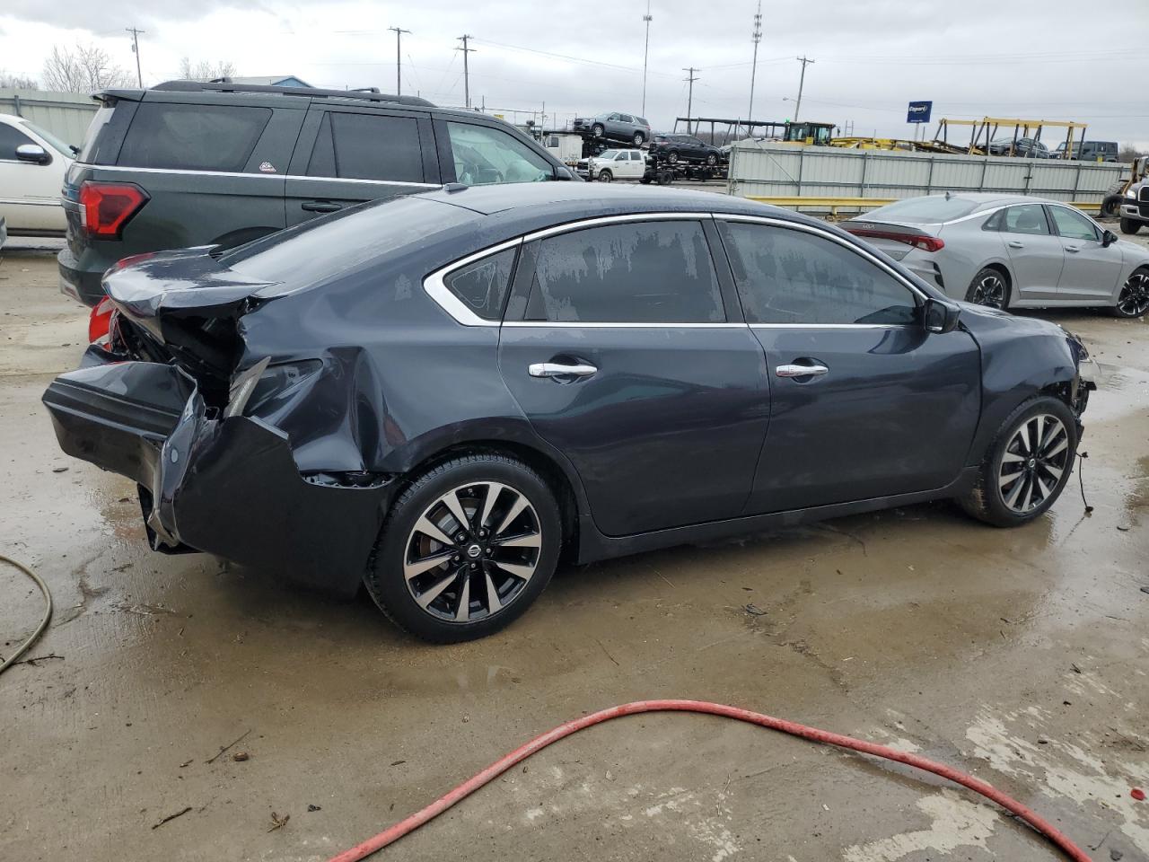2018 Nissan Altima VIN 1N4AL3AP3JC259337 Copart auction photo, rear end / front end damage thumbnail 3