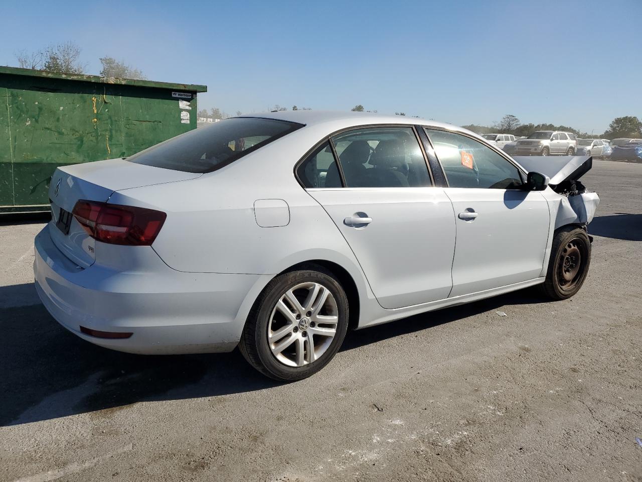 2017 Volkswagen Jetta VIN 3VW2B7AJ3HM320860 Copart auction photo, front end / side damage thumbnail 3