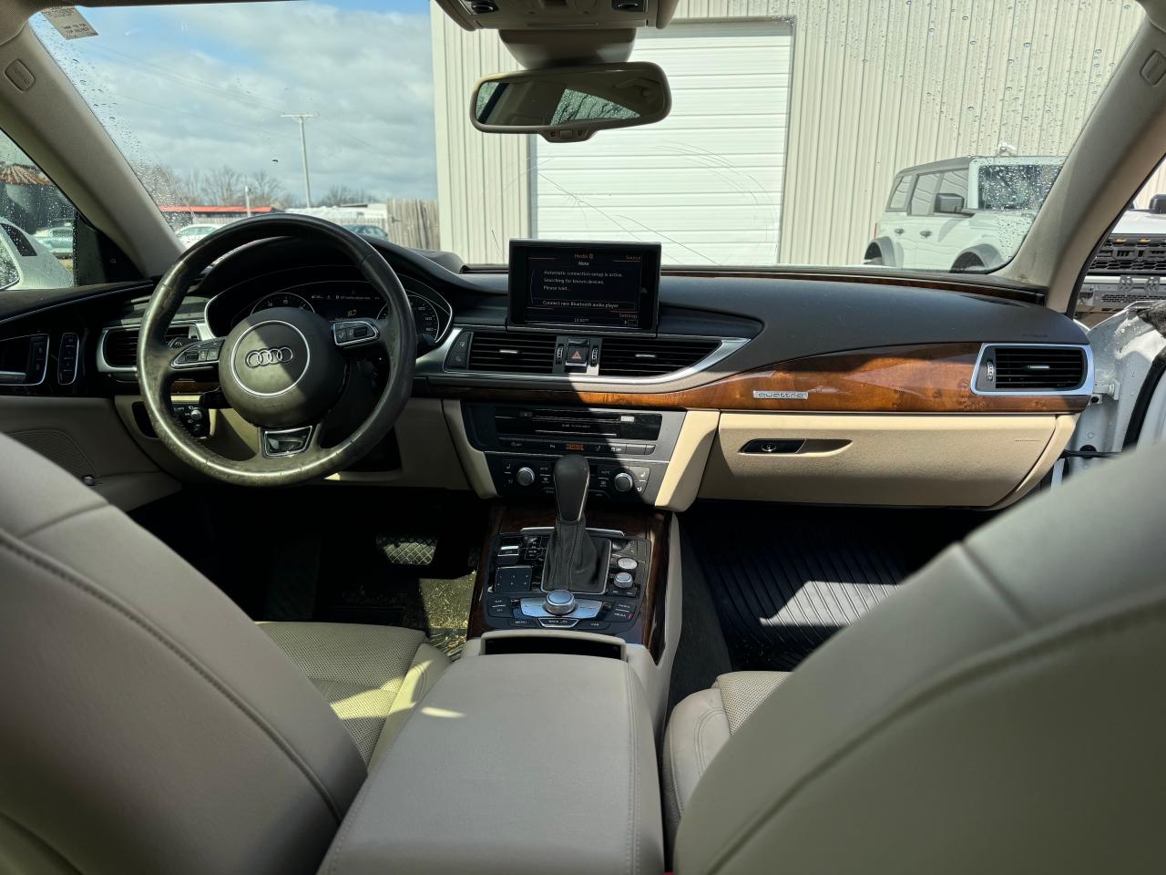 2017 Audi A7 VIN WAU22AFC3HN120641 Copart auction photo, front end / normal wear damage thumbnail 9