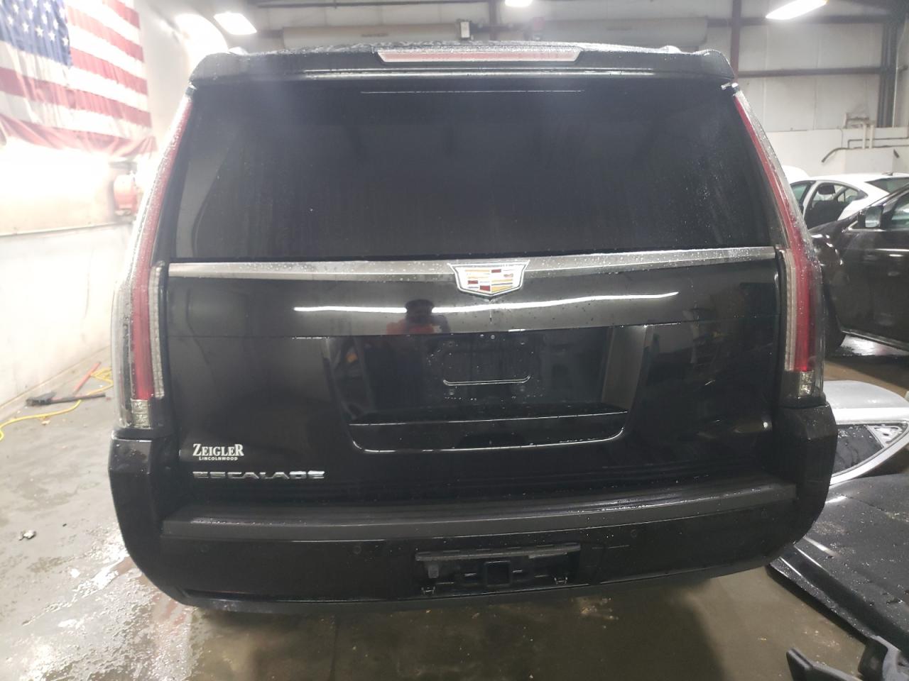 2017 Cadillac Escalade VIN 1GYS4BKJ1HR392650 Copart auction photo, front end / side damage thumbnail 6