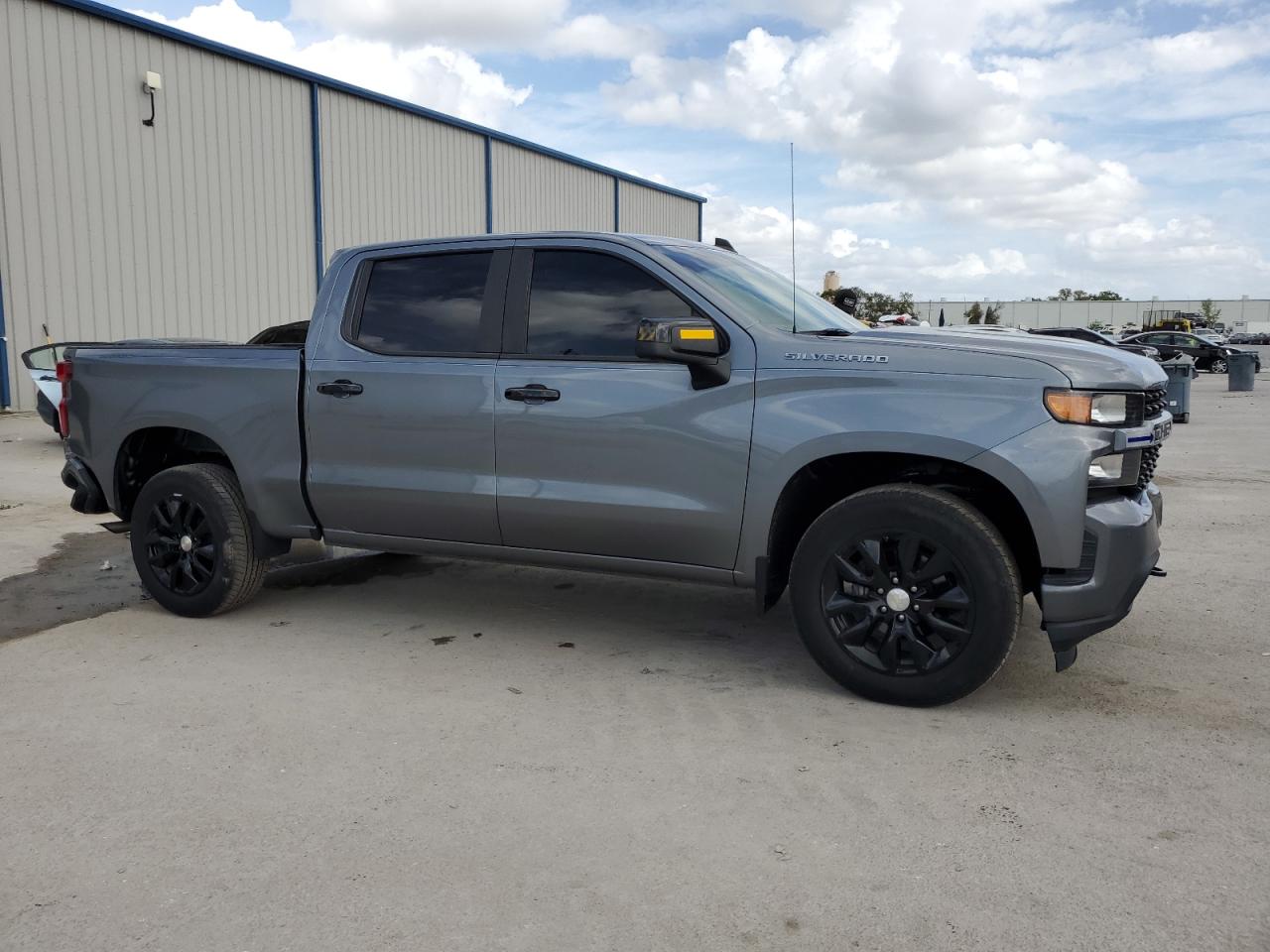 2020 Chevrolet Silverado VIN 3GCPWBEH2LG352049 Copart auction photo, front end / rear end damage thumbnail 4