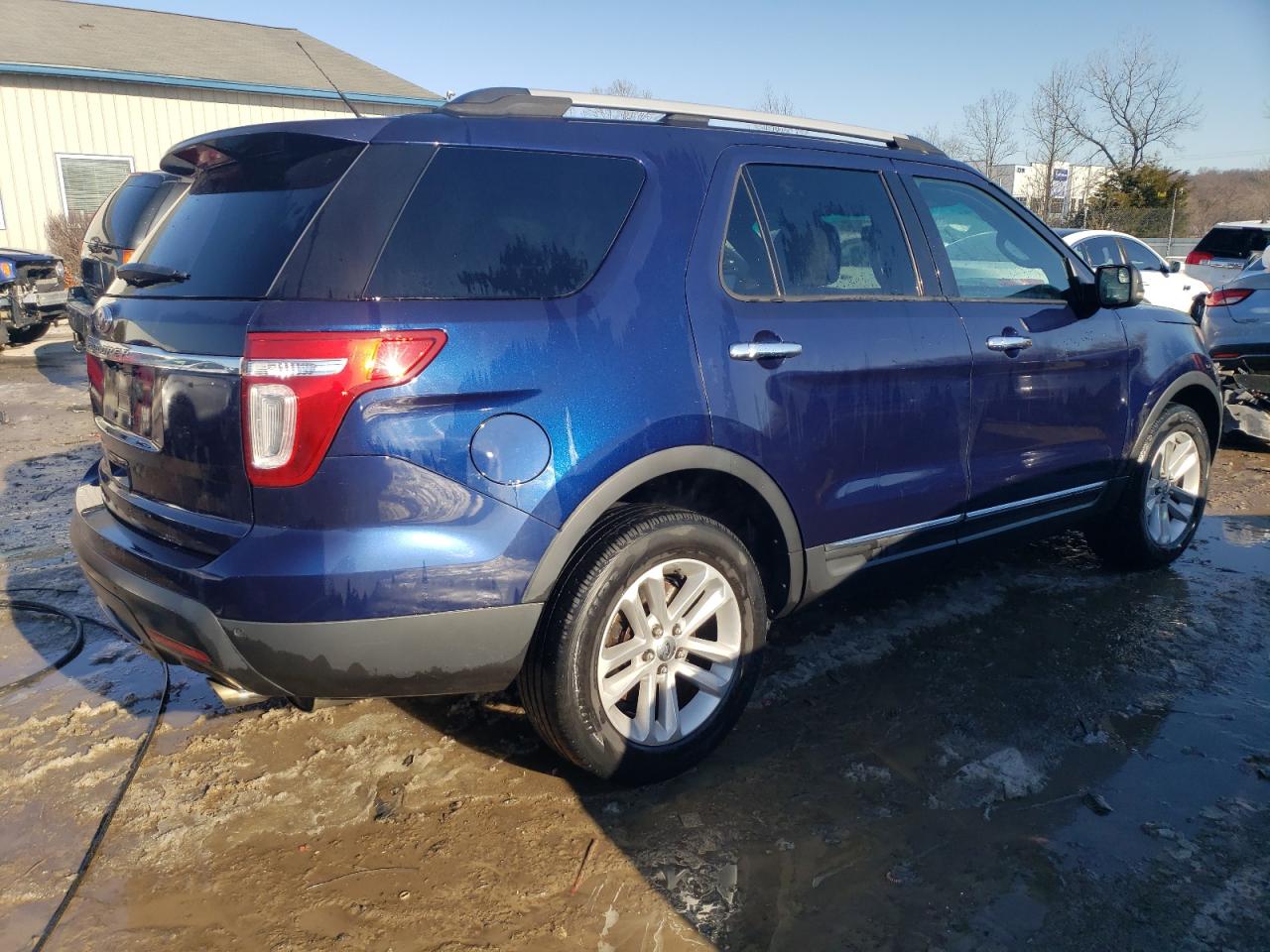 2011 Ford Explorer VIN 1FMHK7D85BGA45611 Copart auction photo, front end damage thumbnail 3