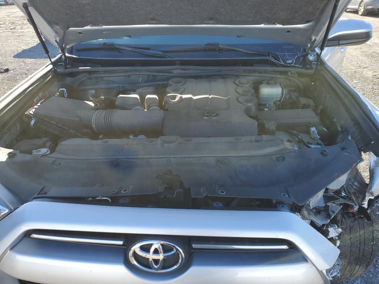 2021 Toyota 4Runner VIN JTEMU5JR3M5858048 Copart auction photo, front end damage thumbnail 12