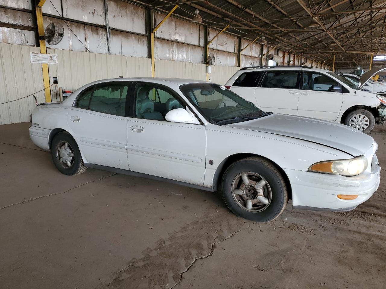 2000 Buick LeSabre VIN 1G4HR54K5YU293752 Copart auction photo, rear end damage thumbnail 4