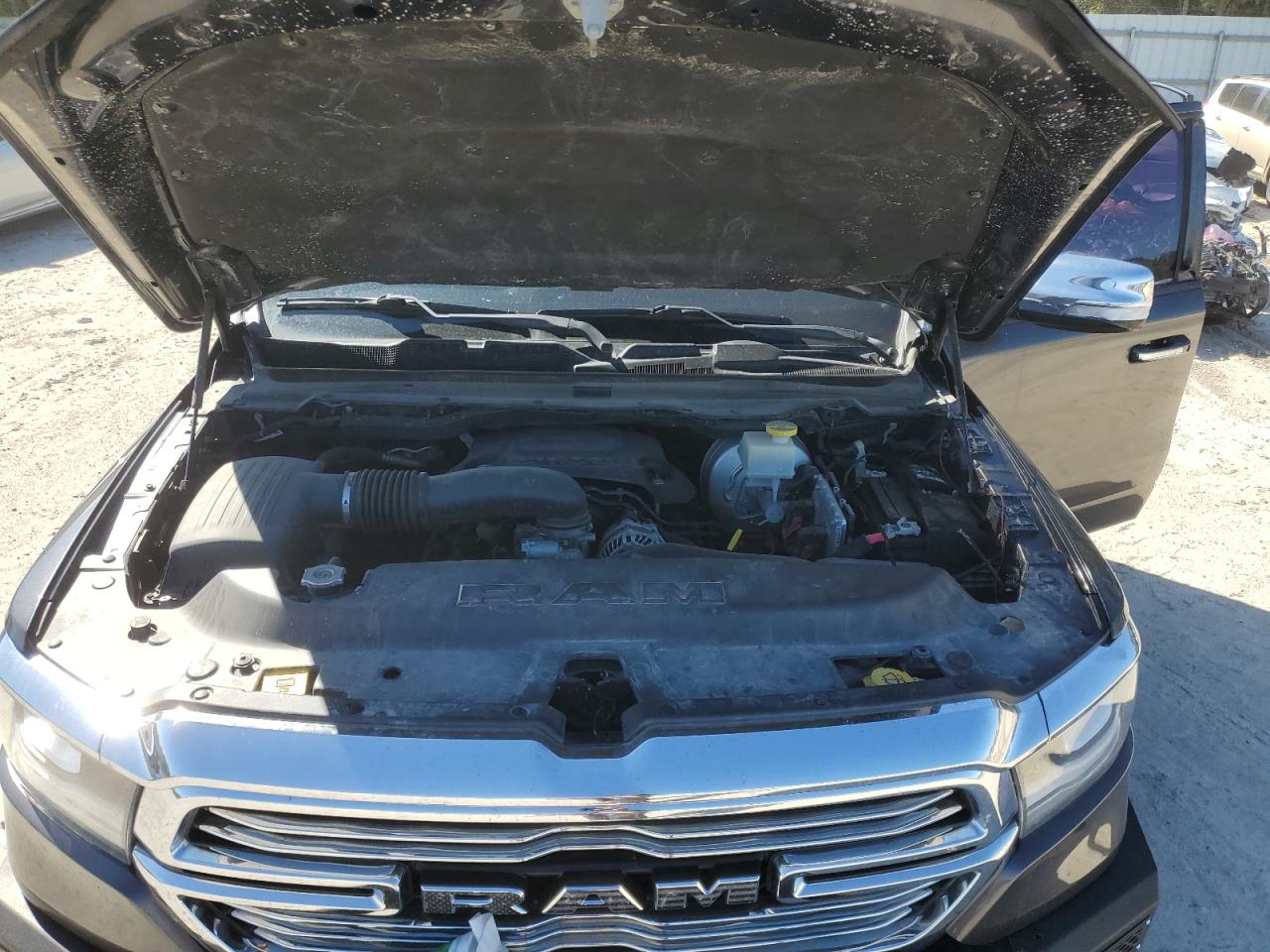 2022 RAM 1500 VIN 1C6SRFJT4NN283790 Copart auction photo, burn damage thumbnail 11