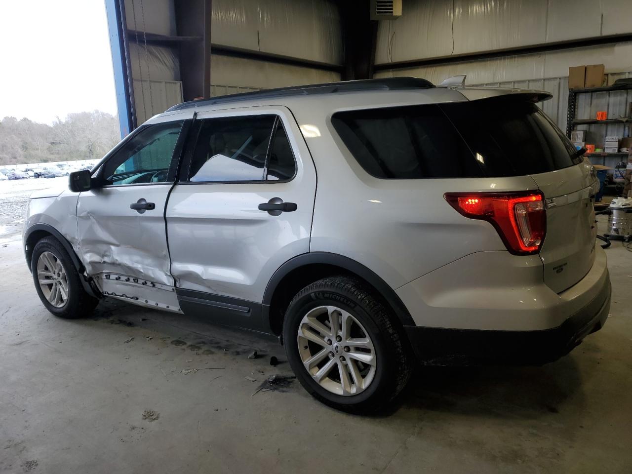 2017 Ford Explorer VIN 1FM5K7B88HGA91805 Copart auction photo, side damage thumbnail 2