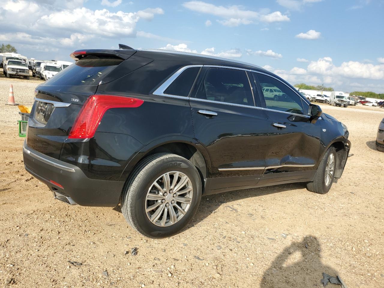 2017 Cadillac XT5 VIN 1GYKNBRS6HZ324274 Copart auction photo, side / undercarriage damage thumbnail 3