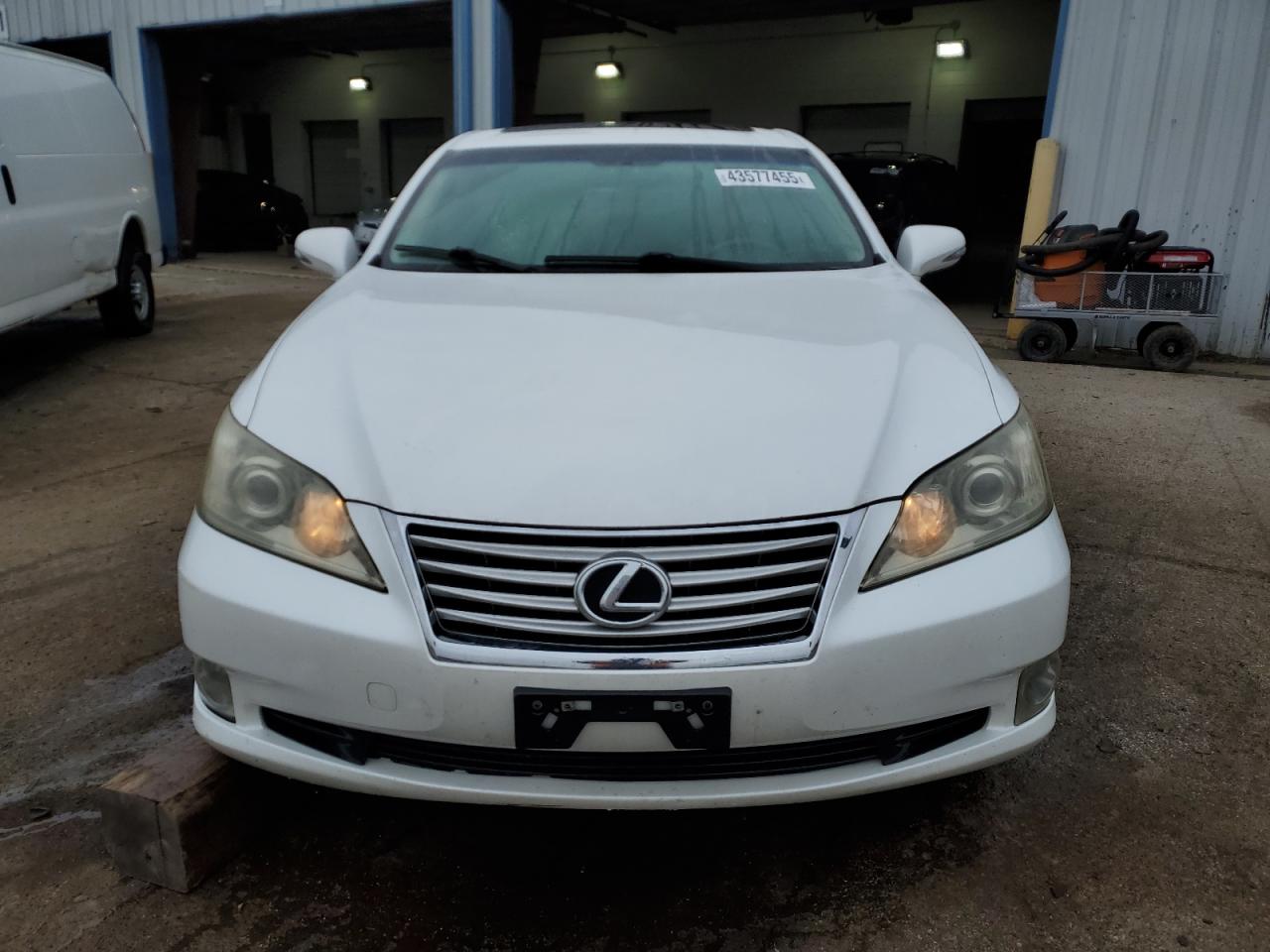 2010 Lexus ES VIN JTHBK1EG5A2352526 Copart auction photo, rear end damage thumbnail 5