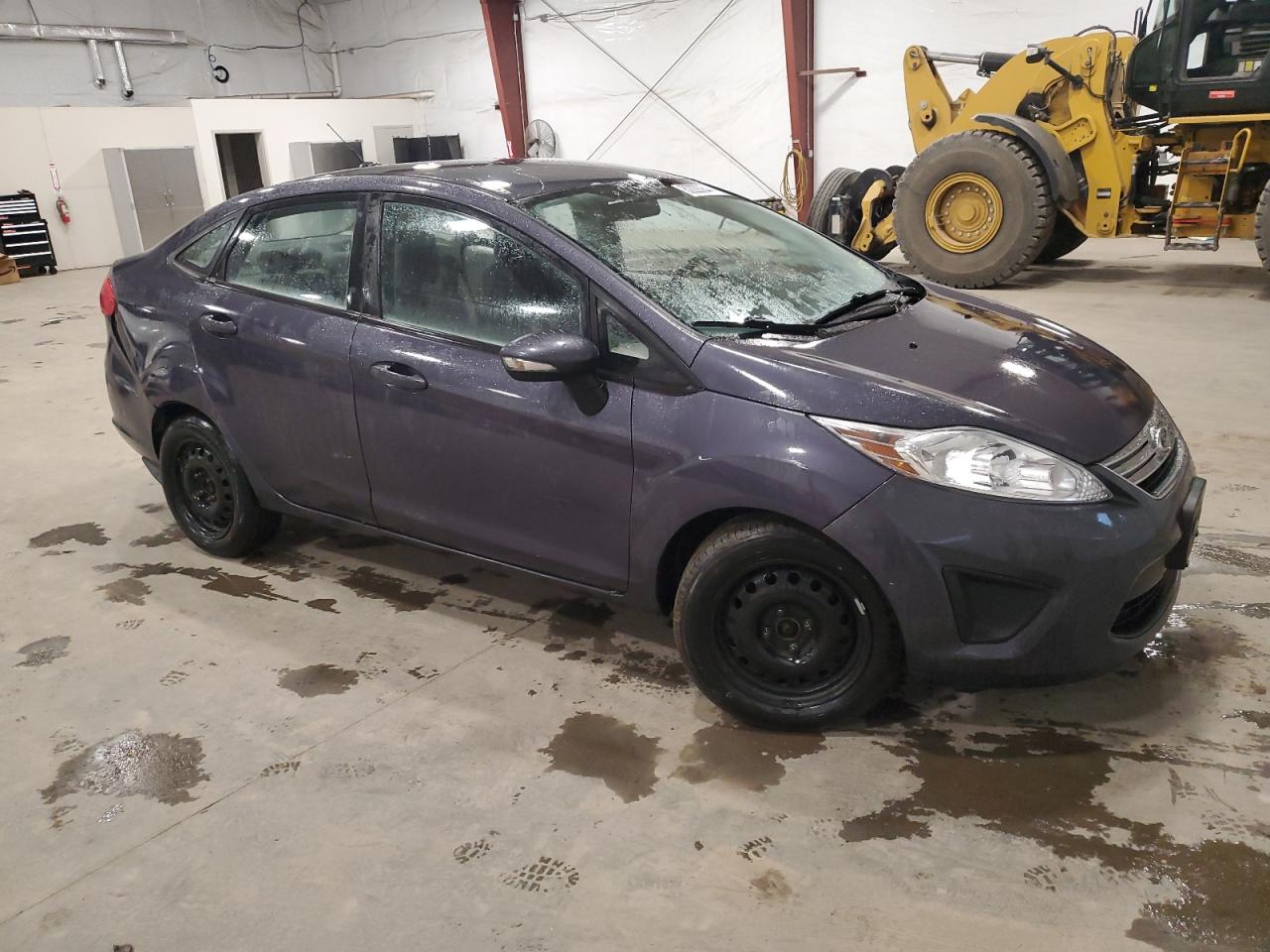 2013 Ford Fiesta VIN 3FADP4BJ1DM157653 Copart auction photo, side / minor dent/scratches damage thumbnail 4