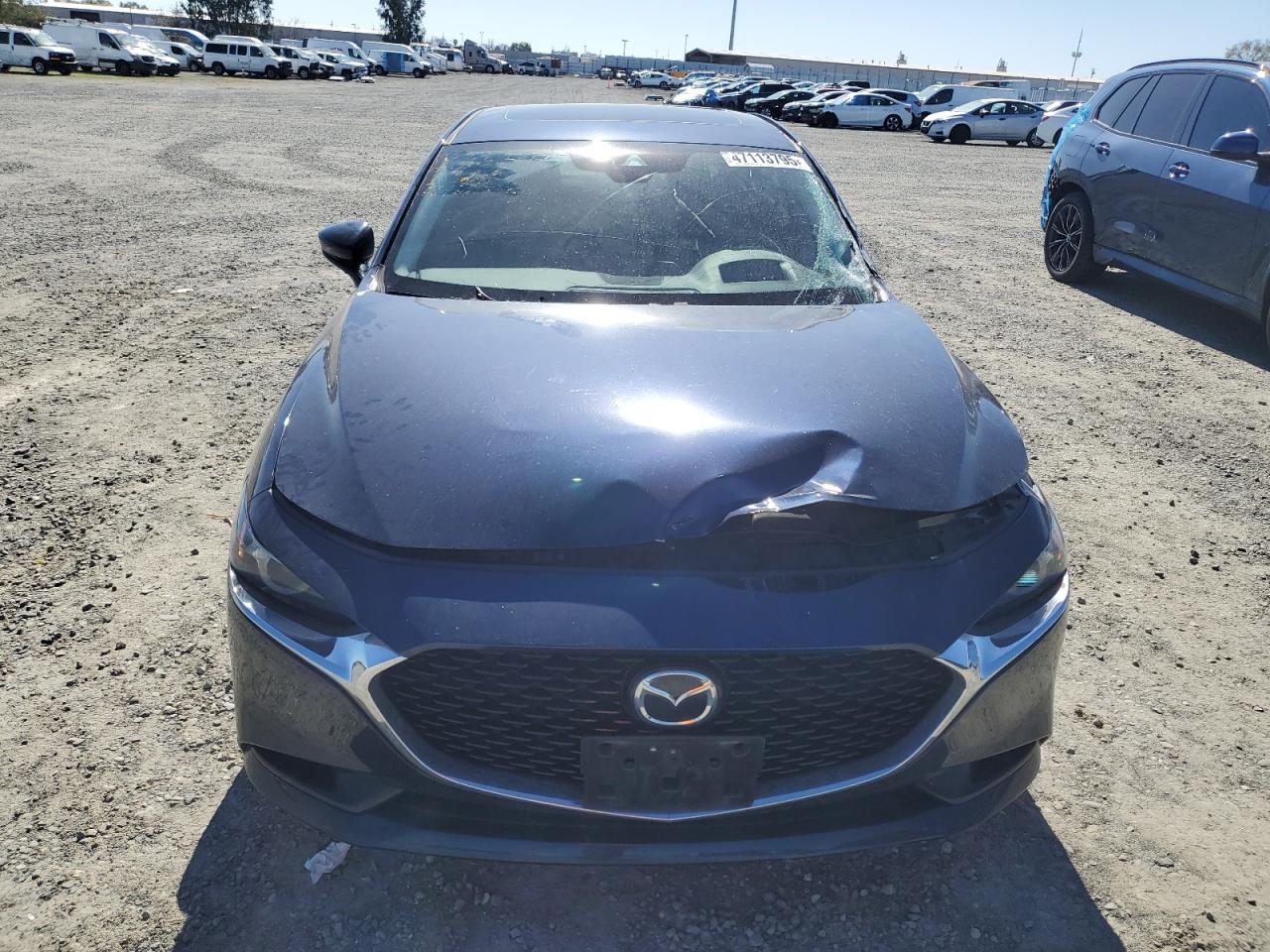 2019 Mazda 3 VIN 3MZBPAEM1KM101129 Copart auction photo, all over damage thumbnail 5