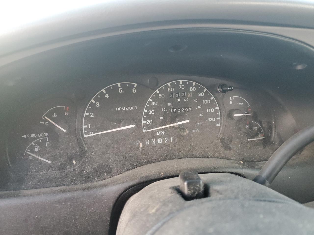2000 Ford Explorer VIN 1FMZU72E9YZA98820 Copart auction photo, all over damage thumbnail 9