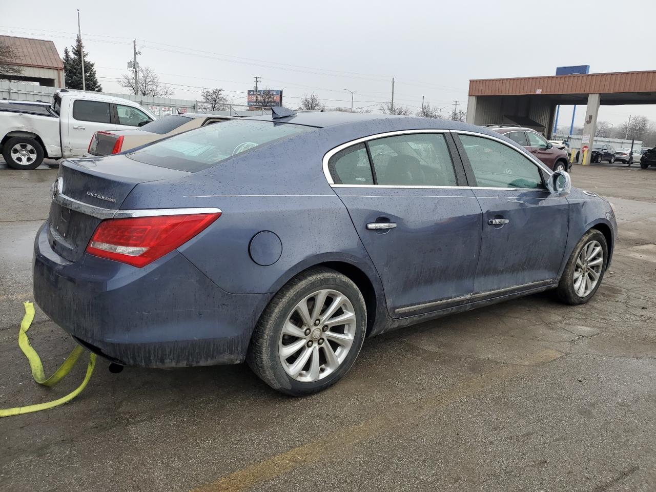 2015 Buick LaCrosse VIN 1G4GD5G31FF215792 Copart auction photo, side damage thumbnail 3