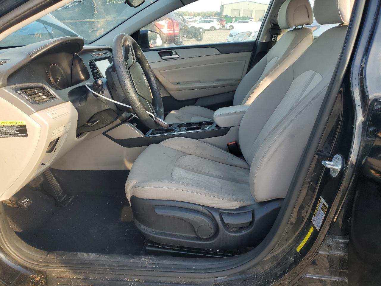 2017 Hyundai Sonata VIN KMHE24L12HA055059 Copart auction photo, normal wear damage thumbnail 7