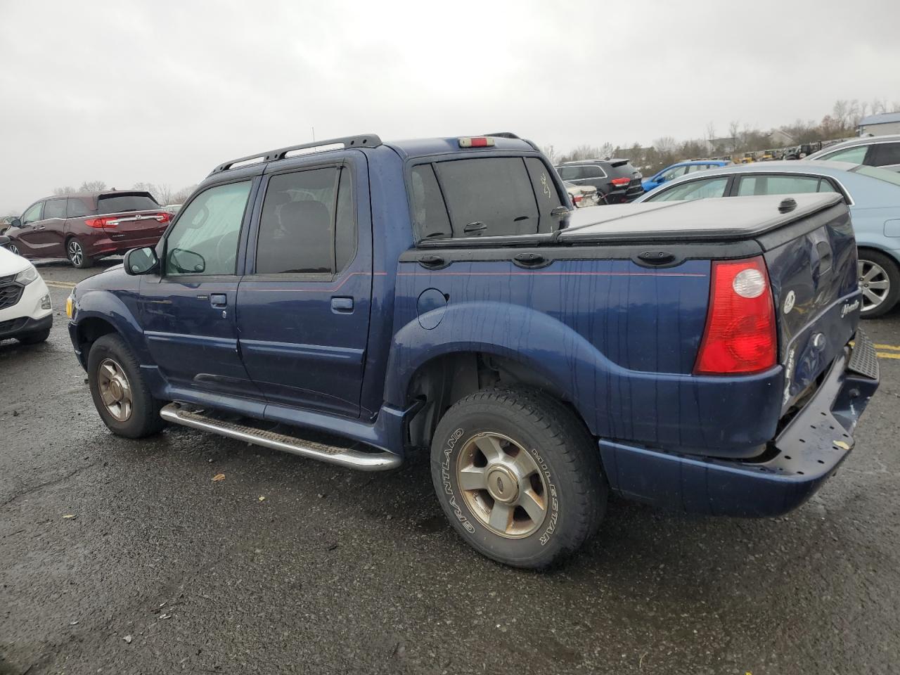 2005 Ford Explorer VIN 1FMZU77K25UB81285 Copart auction photo, rear end / front end damage thumbnail 2