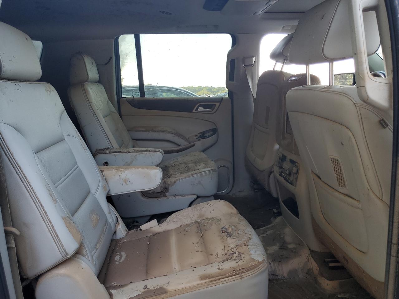 2015 GMC Yukon VIN 1GKS1JKJ8FR694866 Copart auction photo, water/flood damage thumbnail 11