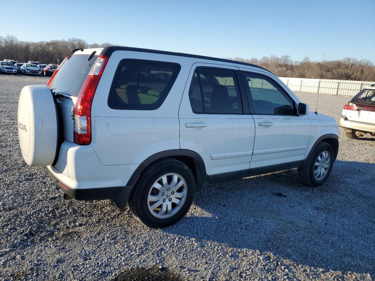 2006 Honda CR-V VIN SHSRD789X6U422691 Copart auction photo, front end / minor dent/scratches damage thumbnail 3