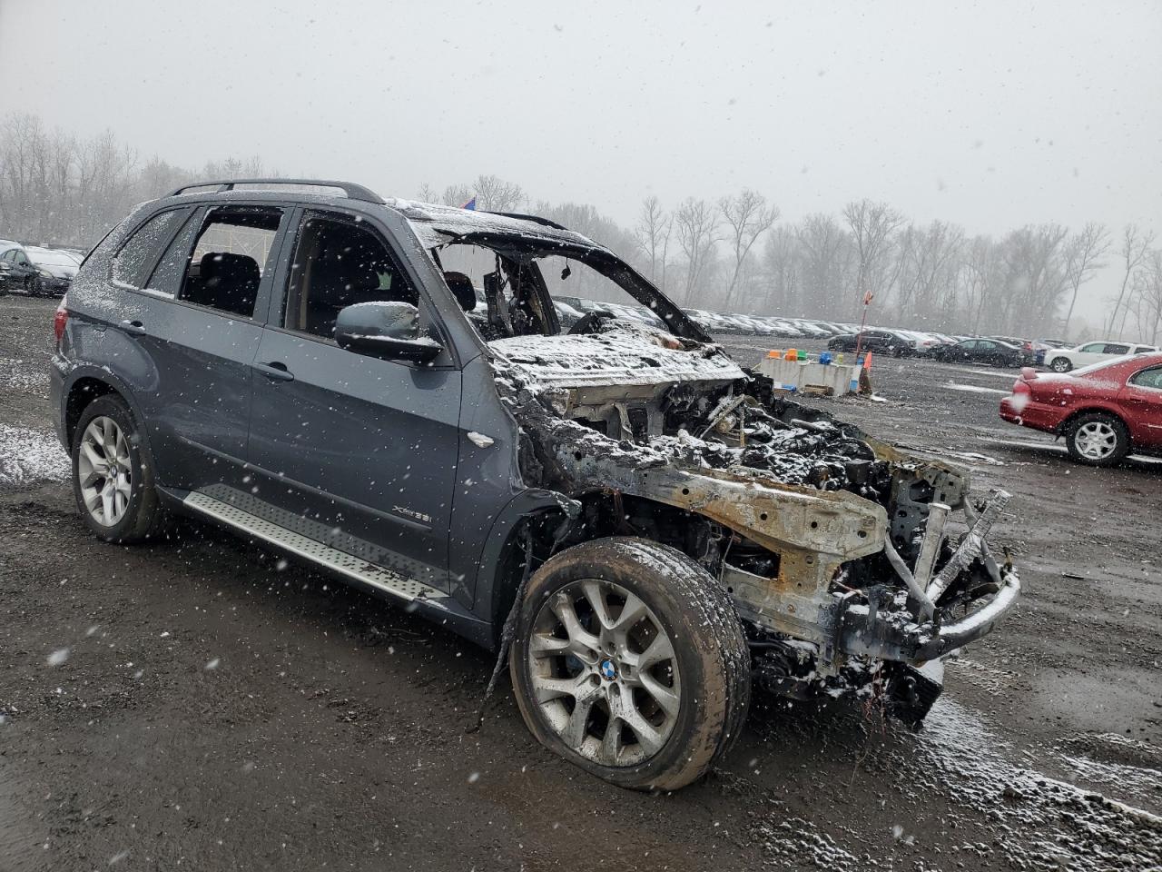 2012 BMW X5 VIN 5UXZV4C54CL753412 Copart auction photo, burn / rear end damage thumbnail 4