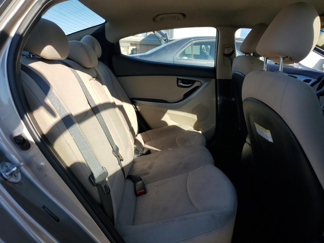 2016 Hyundai Elantra VIN 5NPDH4AE1GH692259 Copart auction photo, vandalism damage thumbnail 10