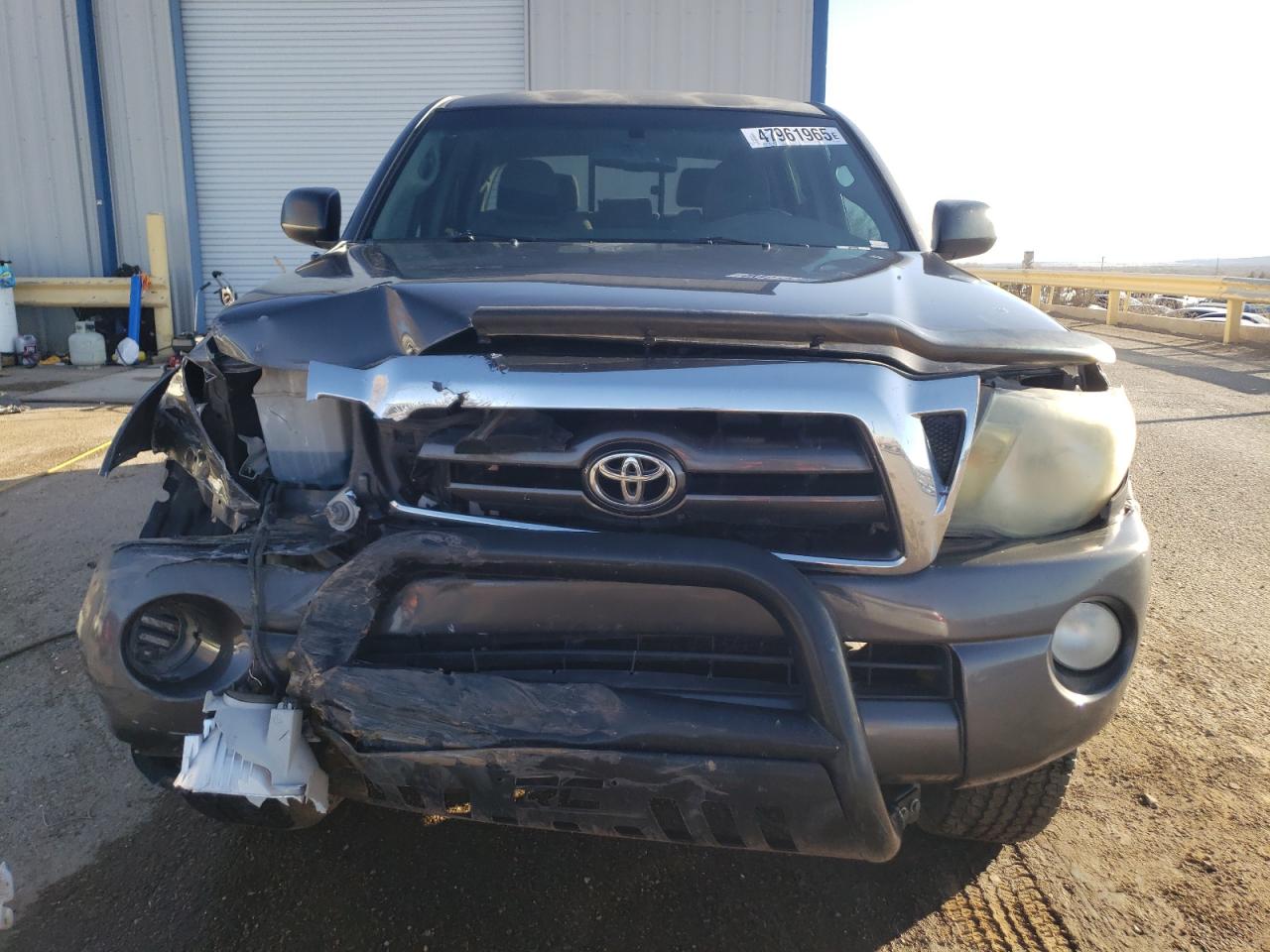 2010 Toyota Tacoma VIN 5TELU4EN4AZ682024 Copart auction photo, front end damage thumbnail 5