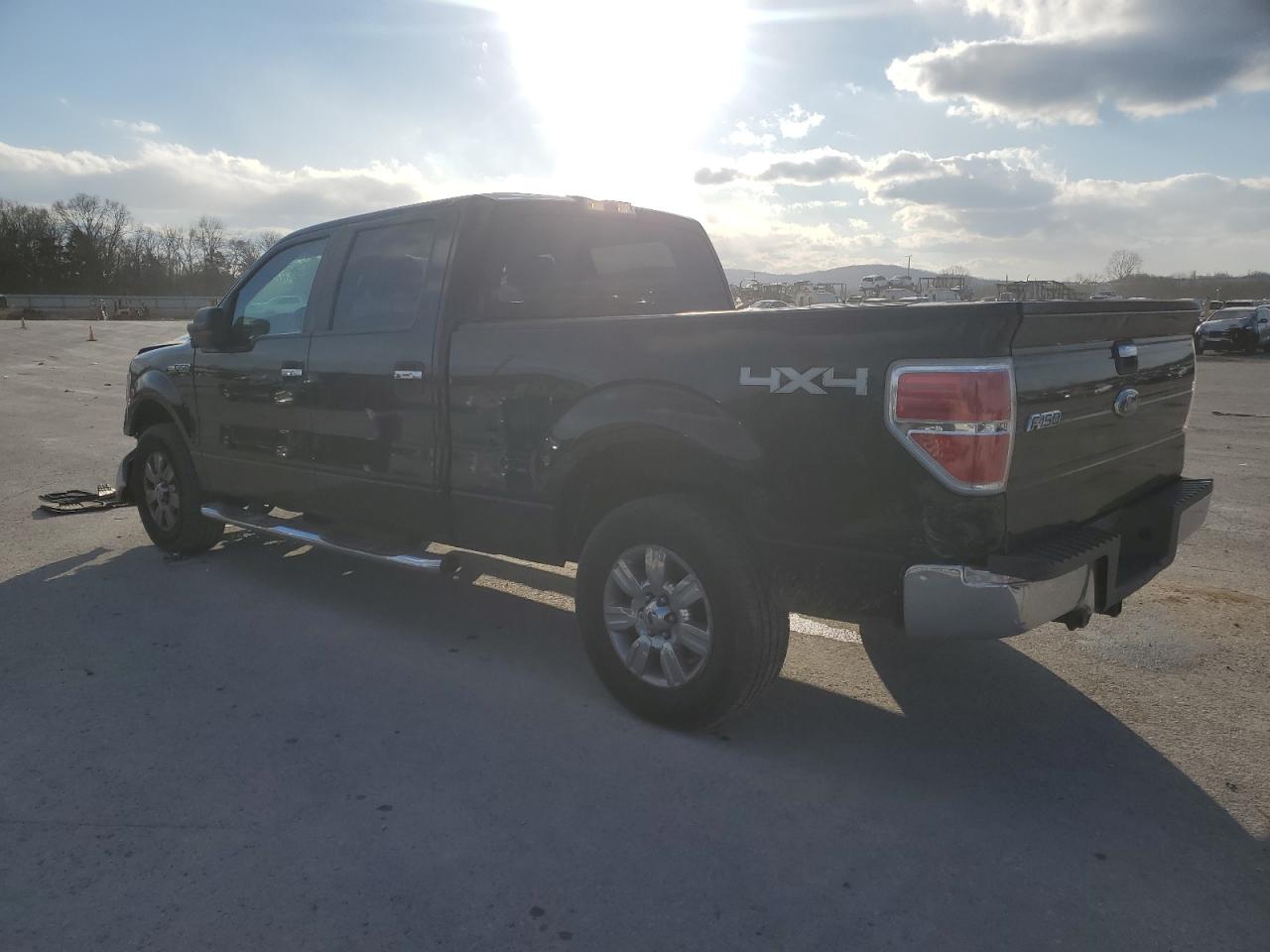 2009 Ford F-150 VIN 1FTPW14V39FB38232 Copart auction photo, front end / rear end damage thumbnail 2