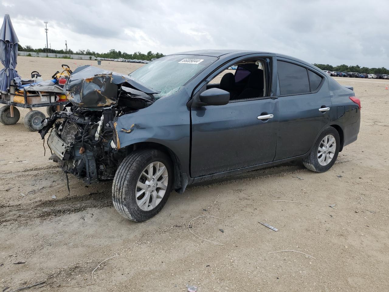 2017 Nissan Versa VIN 3N1CN7AP1HL811763
