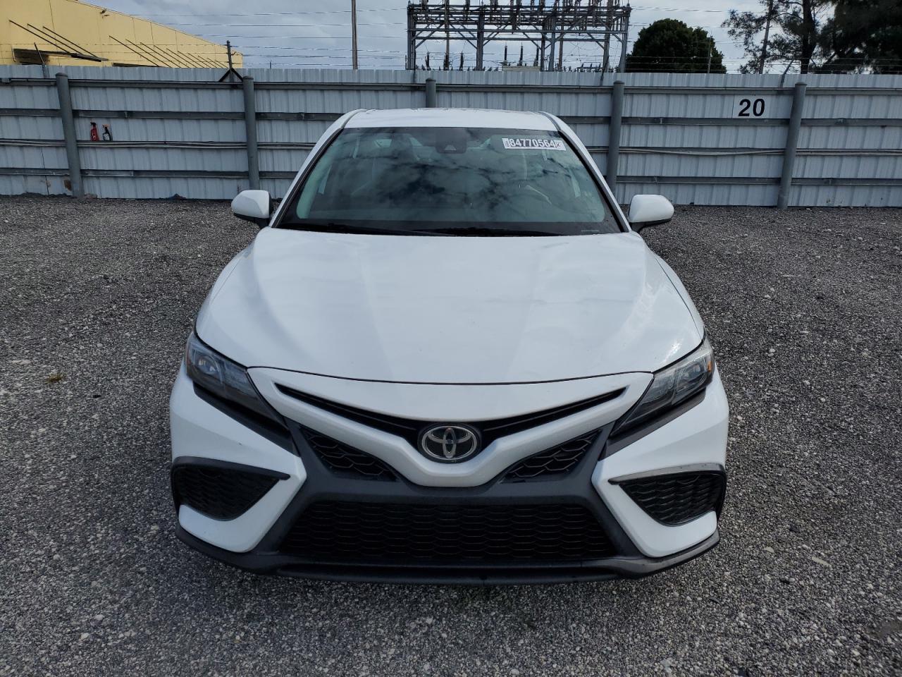 2021 Toyota Camry VIN 4T1G11AK4MU553164 Copart auction photo, rear end damage thumbnail 5