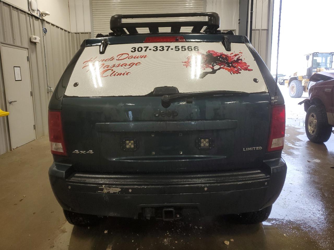 2005 Jeep Grand Cherokee VIN 1J4HR58NX5C522933 Copart auction photo, undercarriage damage thumbnail 6