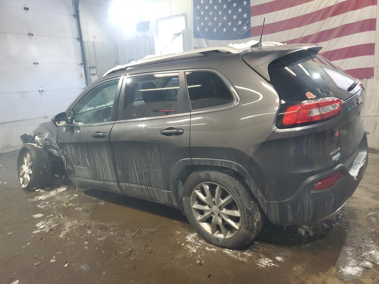 2018 Jeep Grand Cherokee VIN 1C4PJMDXXJD570883 Copart auction photo, front end / undercarriage damage thumbnail 2