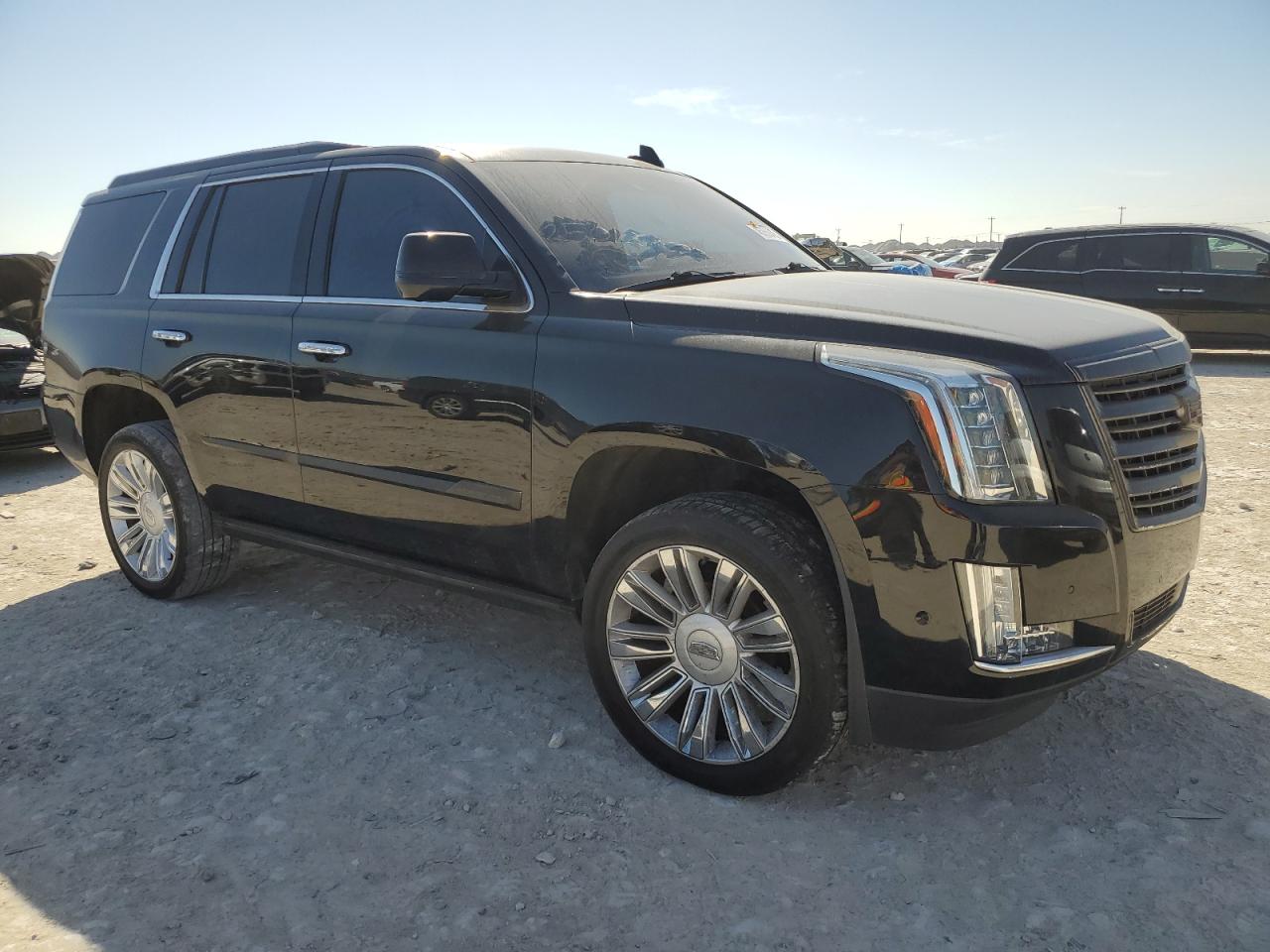 2017 Cadillac Escalade VIN 1GYS3DKJ7HR400149 Copart auction photo, minor dent/scratches damage thumbnail 4